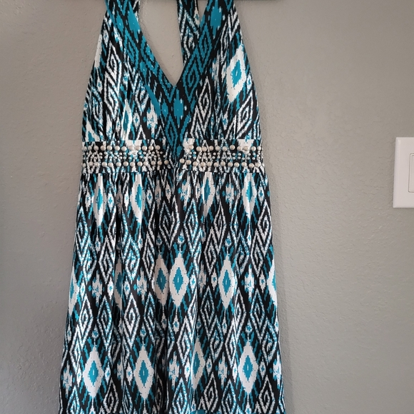 Dress 👗 - Picture 3 of 8